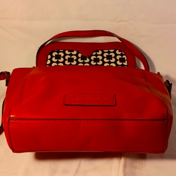 Vera Bradley Cherry Red Purse - Picture 4 of 8